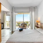 Apartment In Roses With Pool